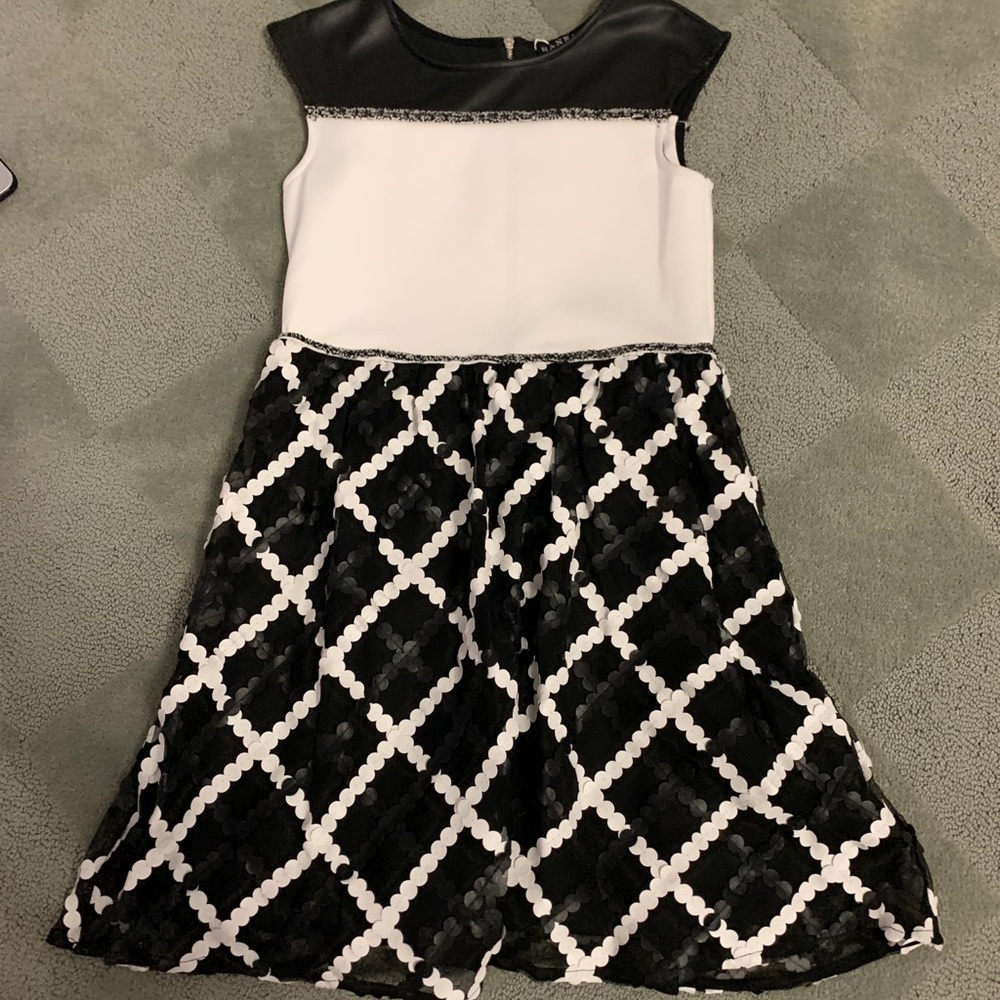 Girls Hannah Banana Black and white cocktail dress